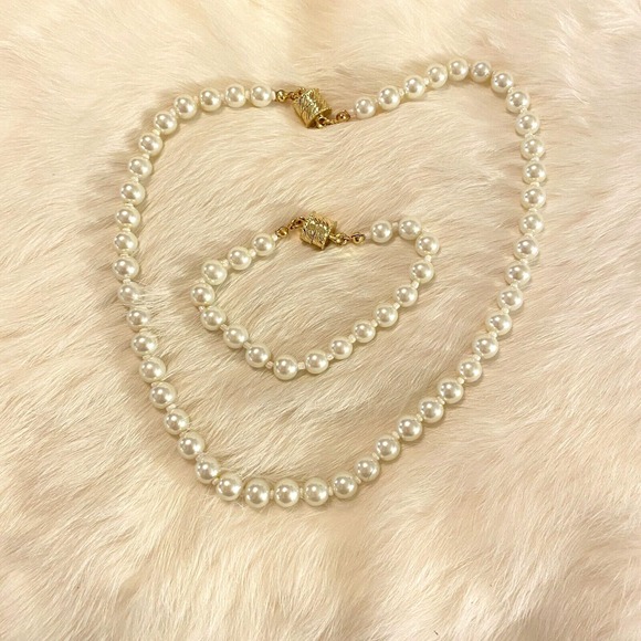 Jewelry - Vtg Regency Formal Glass Bead Necklace‎ Bracelet Rockabilly Retro Romantic 6504